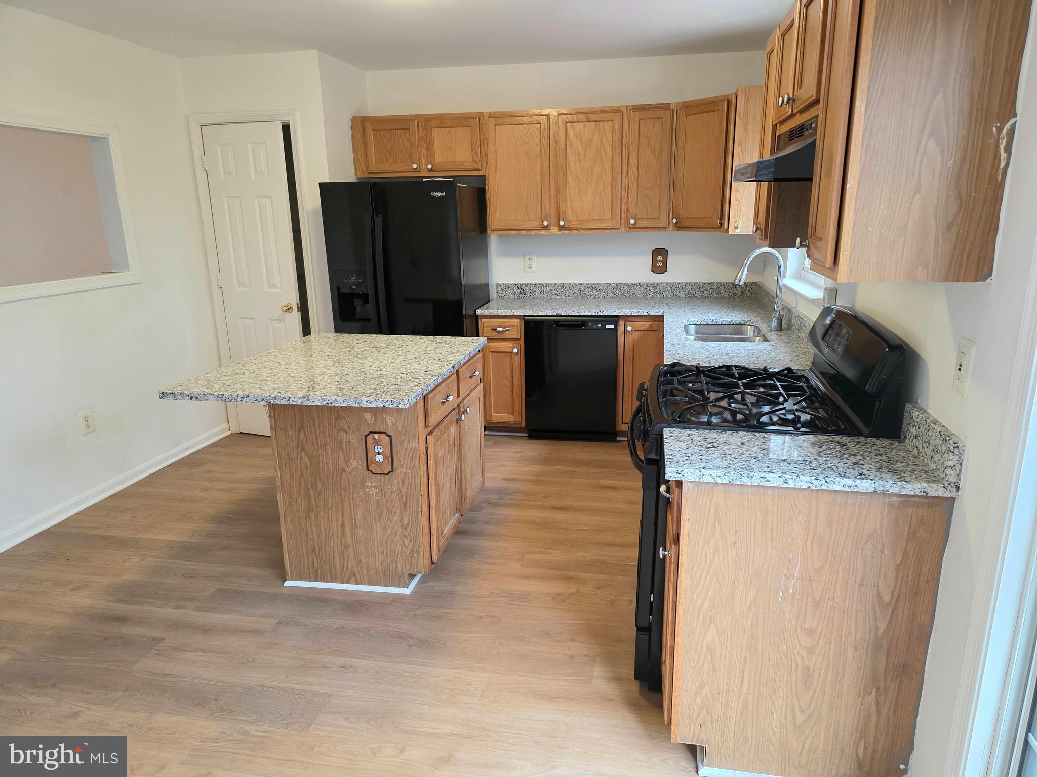 LAKE TERRAPIN/RIDGEFIELD - Residential