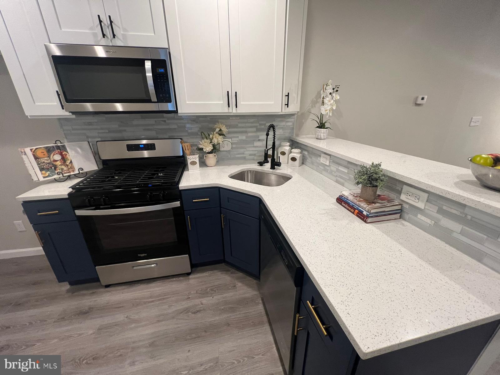 COBBS CREEK - Residential