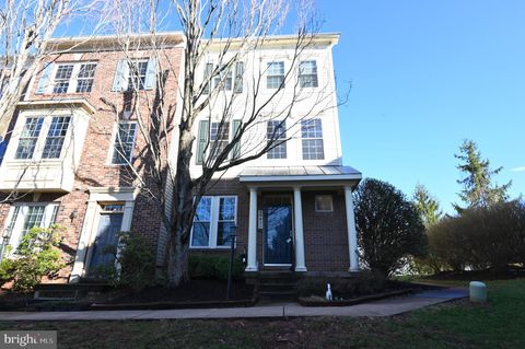 20855 COLLINGWOOD TERRACE STERLING VA 20165