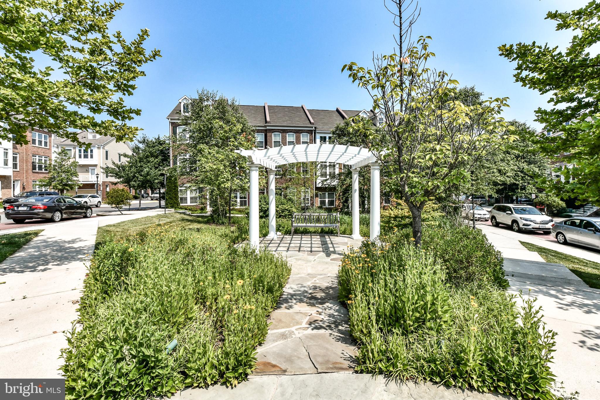 METROWEST - Residential Lease