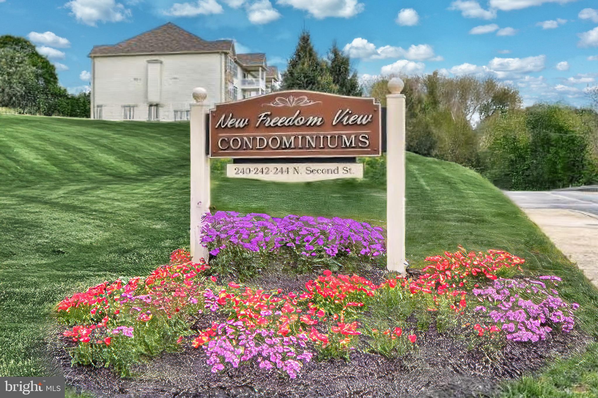 NEW FREEDOM VIEW - Residential
