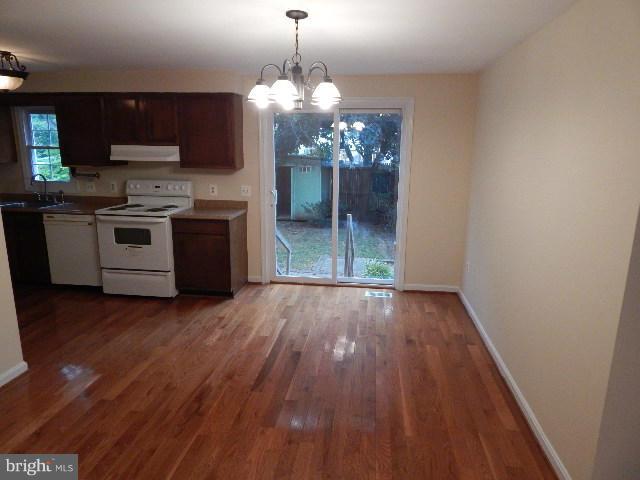 MINERAL SPRINGS VILL TH - Residential