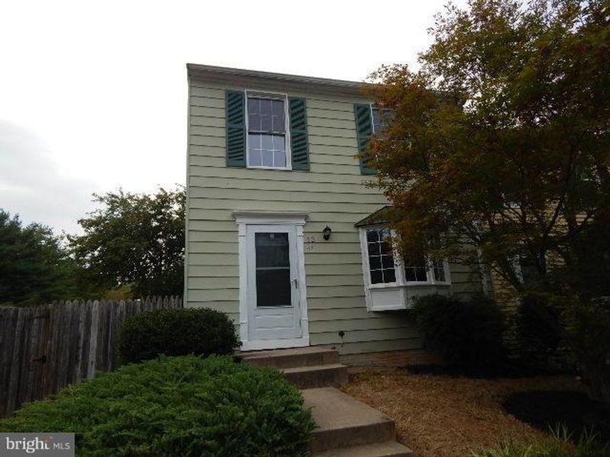 This end unit townhome should not be missed. Updates include fresh paint, new carpet, appliances and fixtures. Hardwood floors on main level with a bay window in the living room and slider off the dining area.. Close to I-270, Shady Grove Metro and Lakeforest Mall. See attachment for PAS requirements and WFHM offer submittal information in MLS document section.