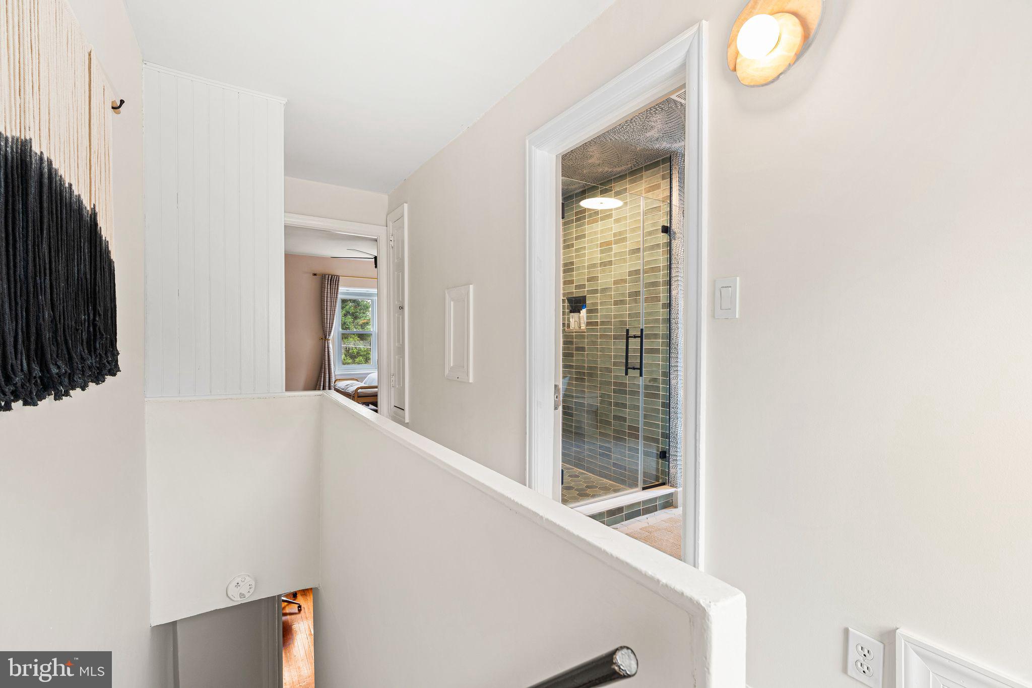 CHESTNUT HILL - Residential