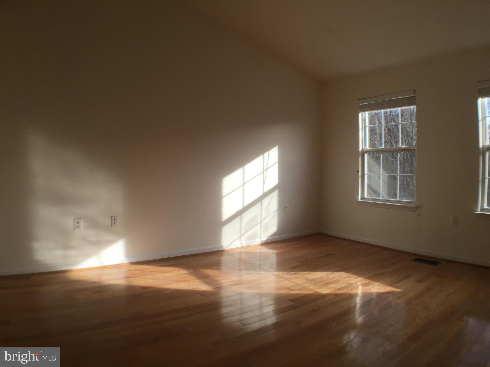 RANDOM HILLS LAND BAY - Residential Lease