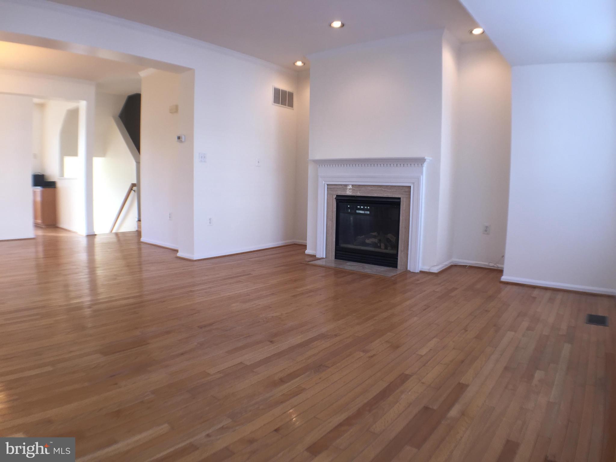 RANDOM HILLS LAND BAY - Residential Lease