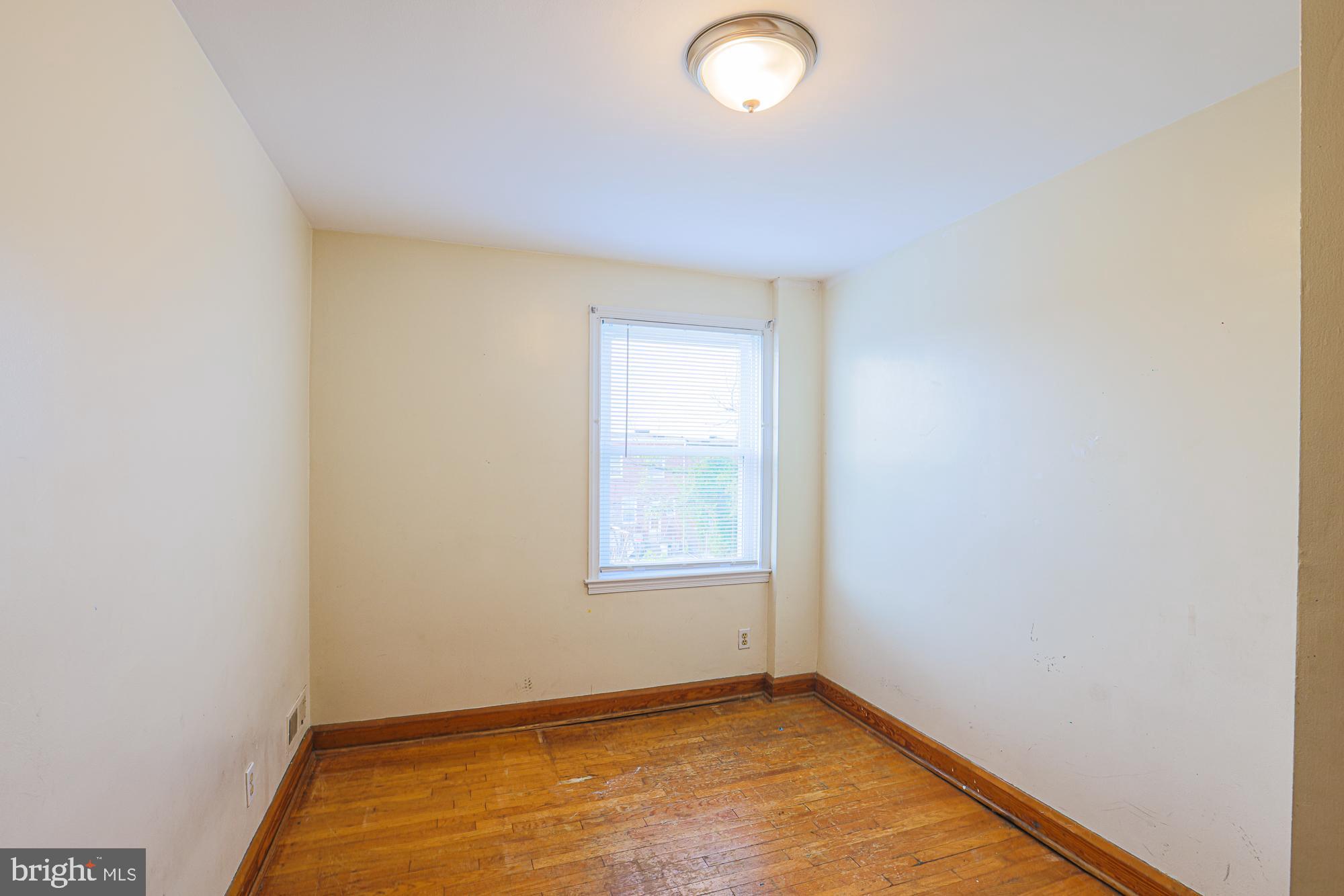 BELAIR-EDISON - Residential