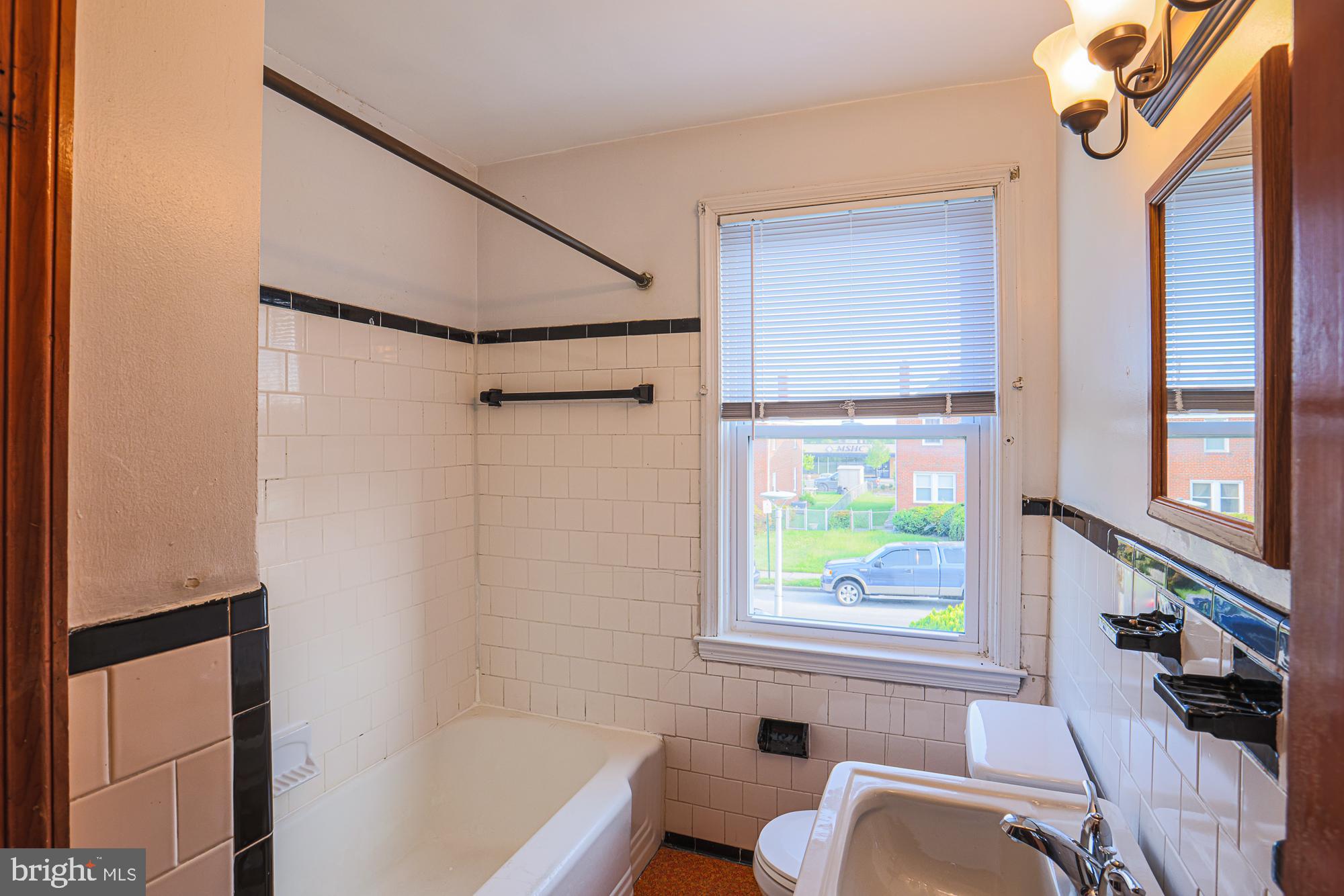 BELAIR-EDISON - Residential