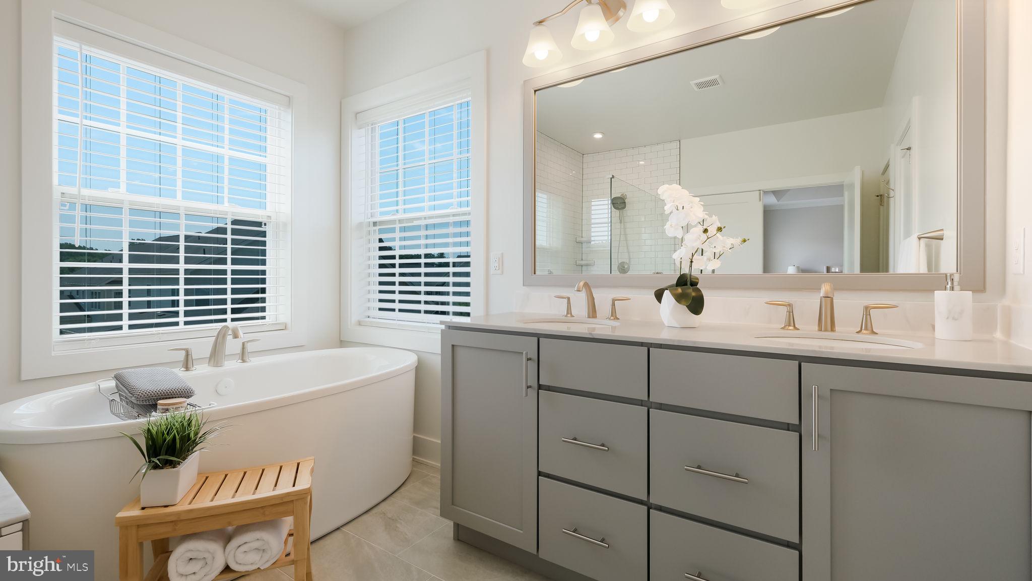 FENTONS CORNER - Residential