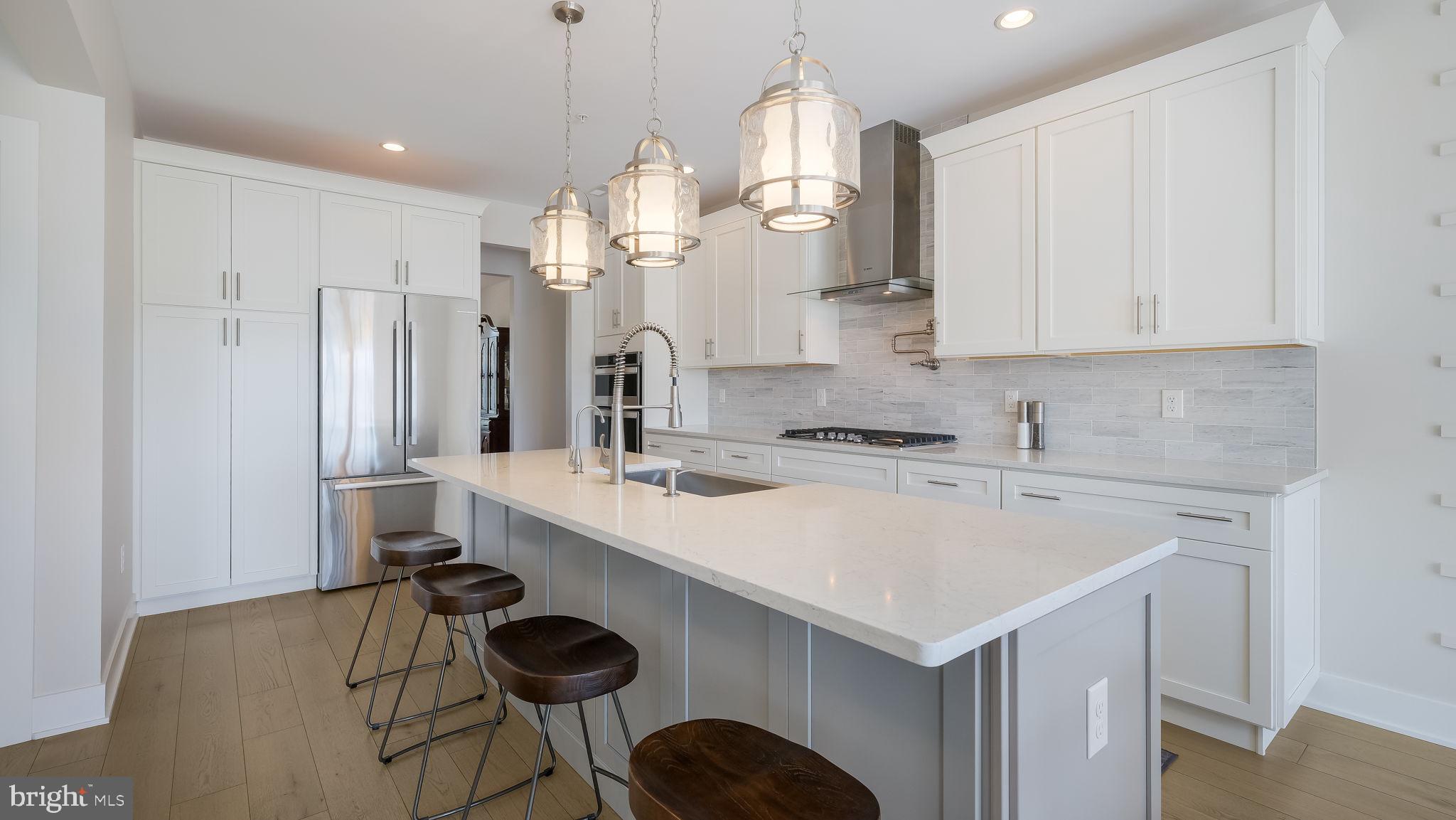 FENTONS CORNER - Residential