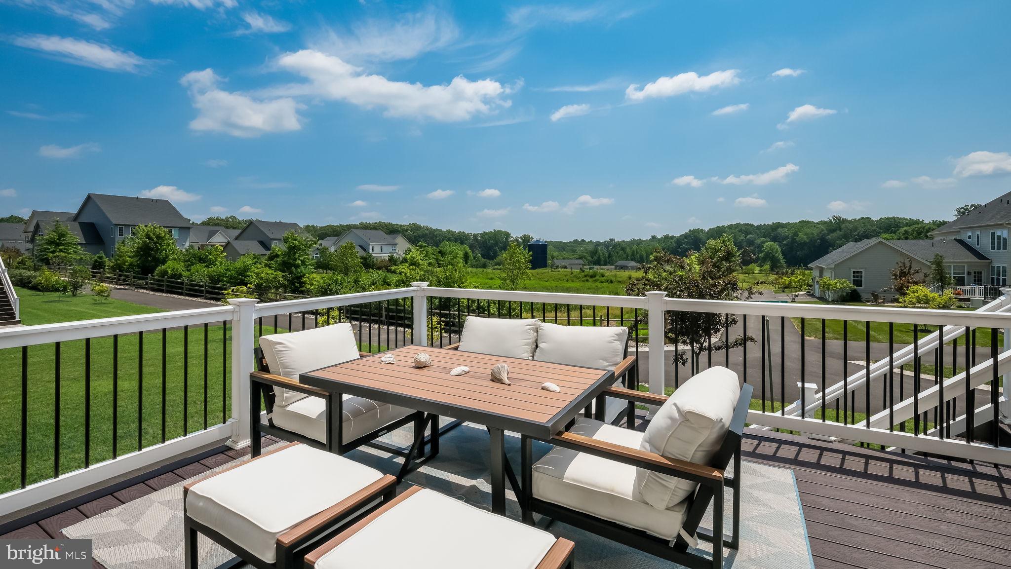 FENTONS CORNER - Residential