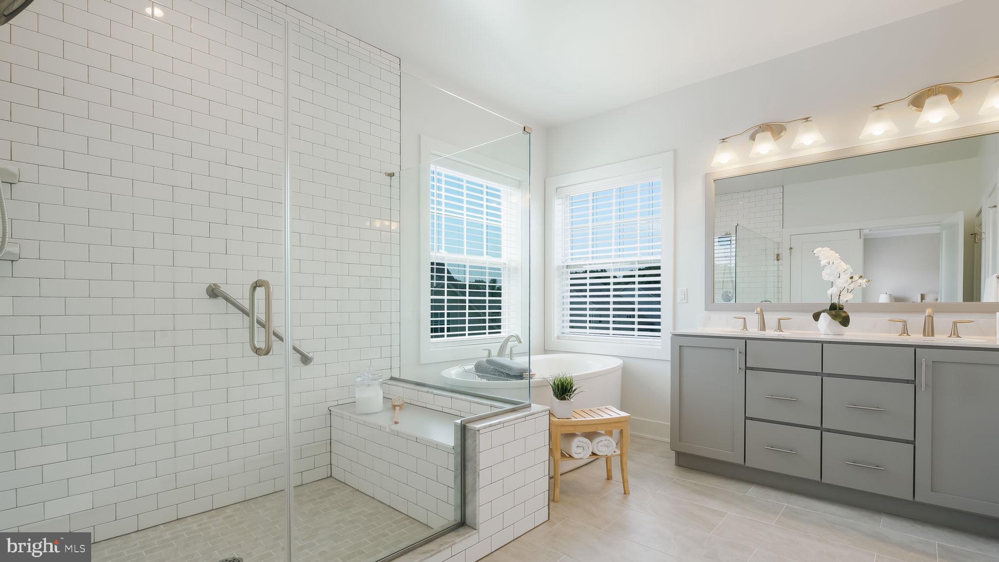 FENTONS CORNER - Residential