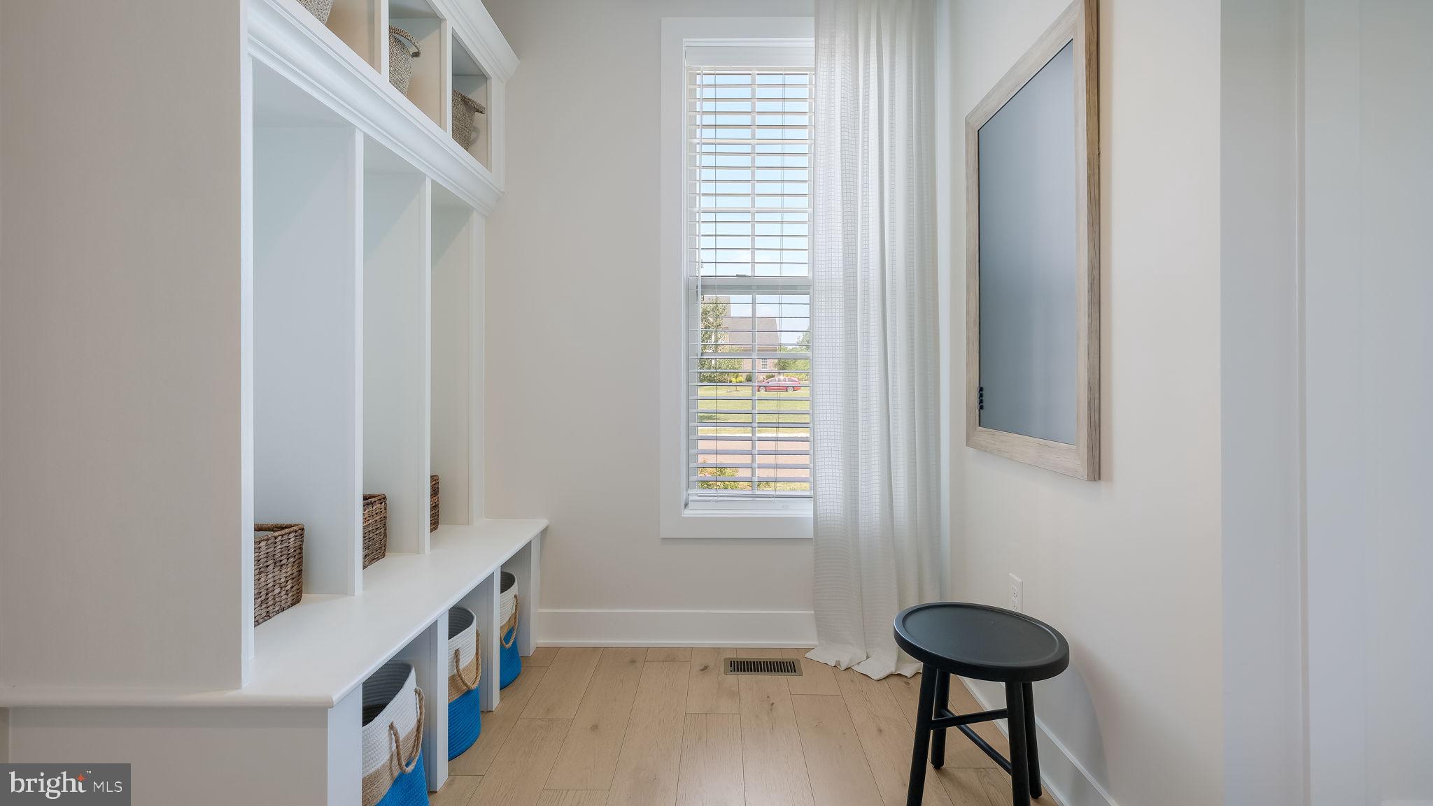 FENTONS CORNER - Residential