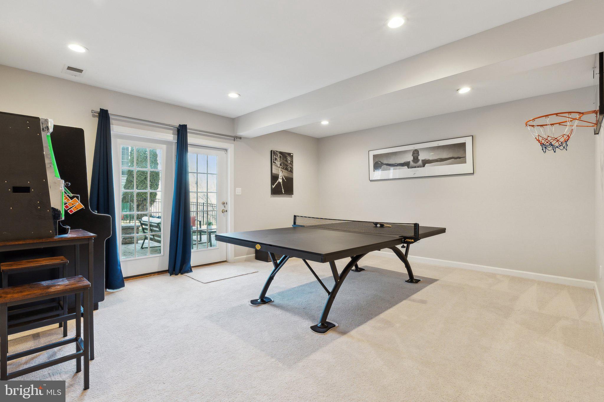 VILLAGES OF URBANA - Residential