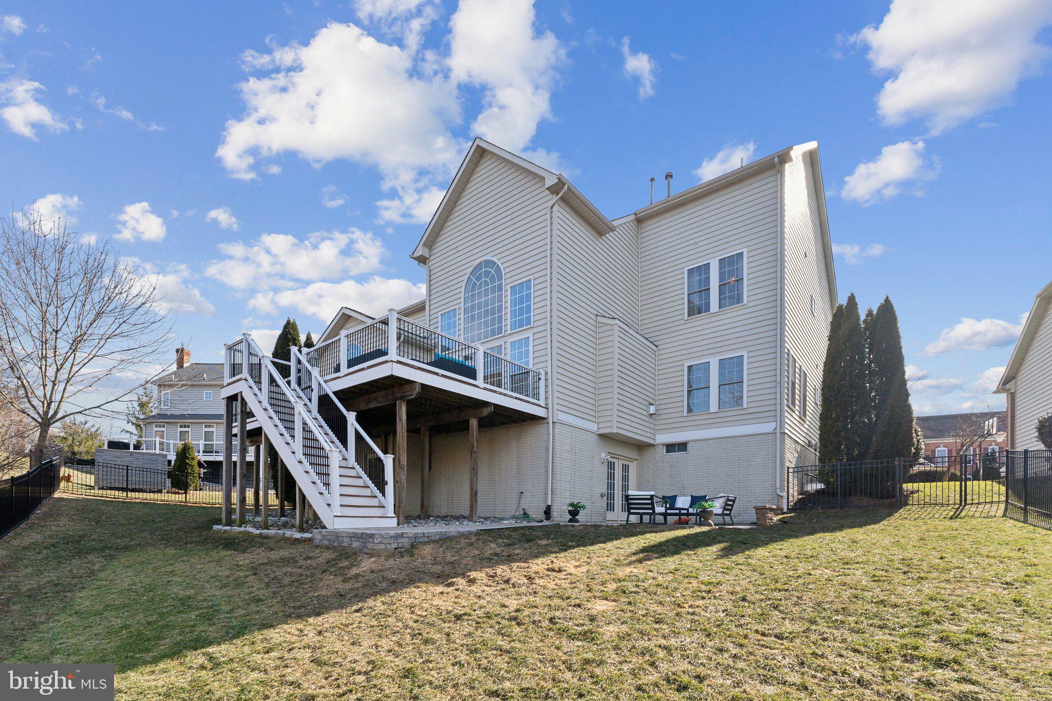 VILLAGES OF URBANA - Residential