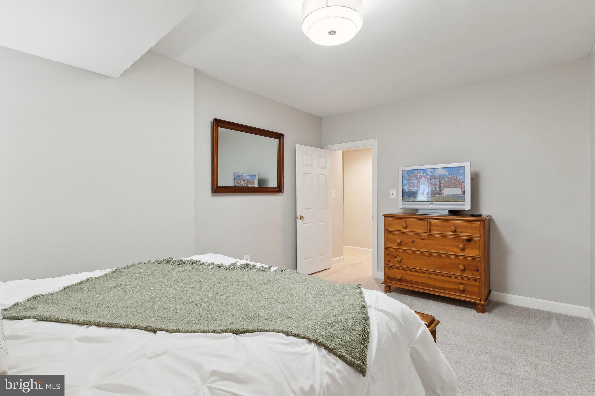 VILLAGES OF URBANA - Residential