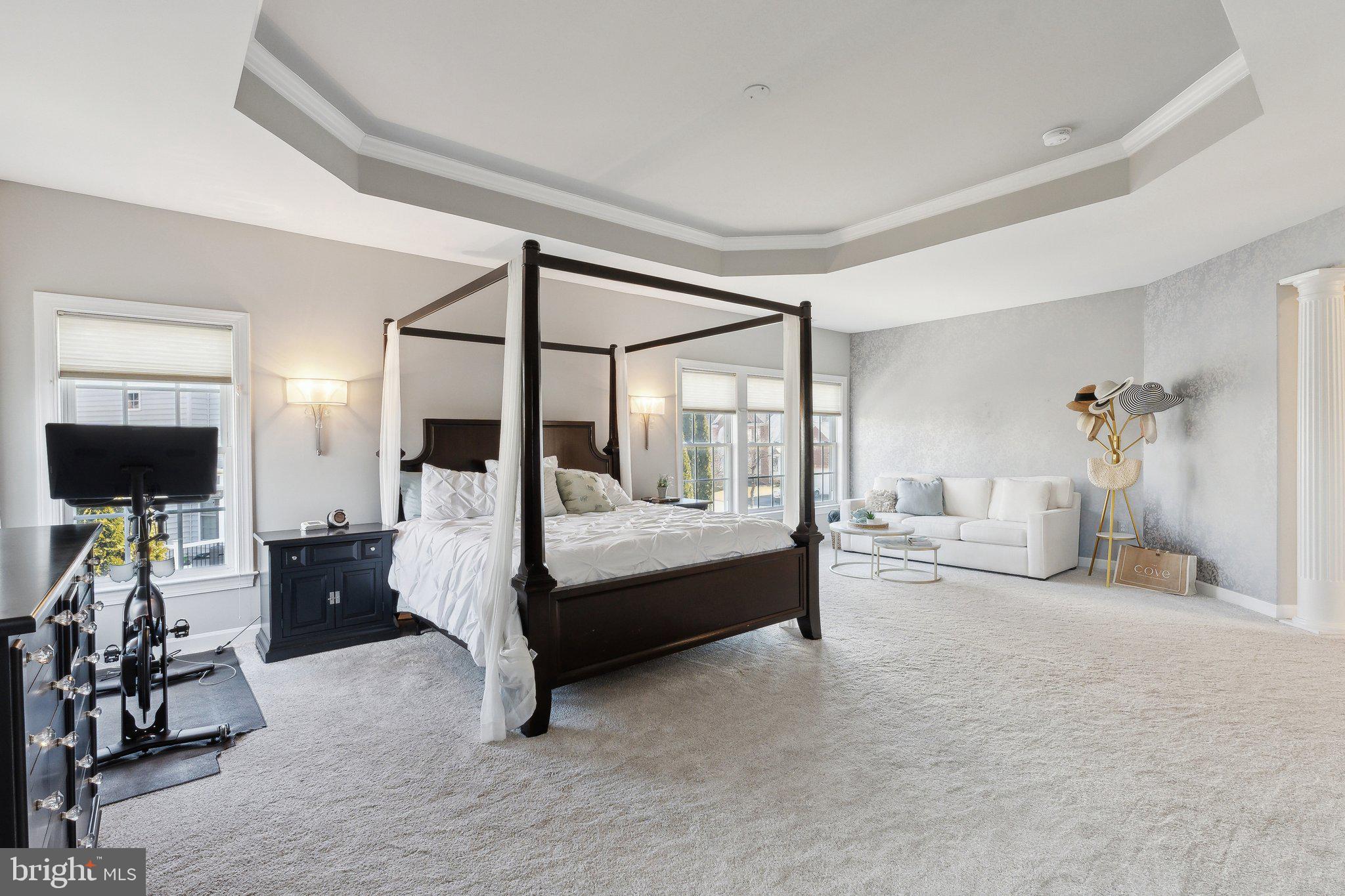 VILLAGES OF URBANA - Residential