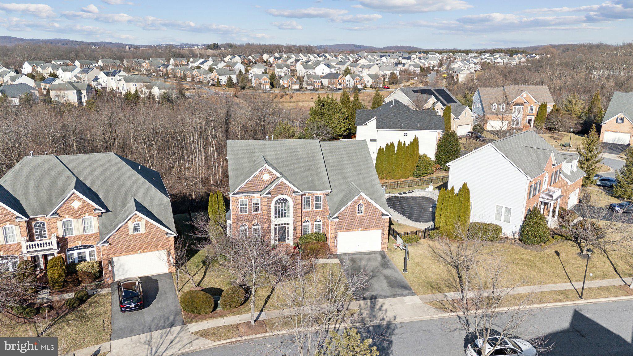 VILLAGES OF URBANA - Residential