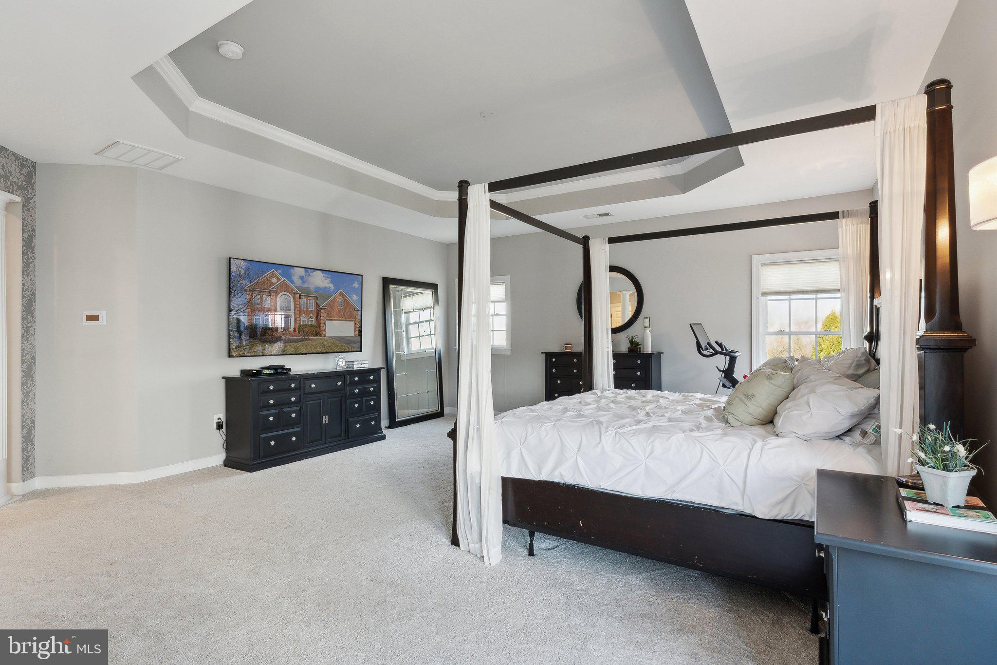 VILLAGES OF URBANA - Residential