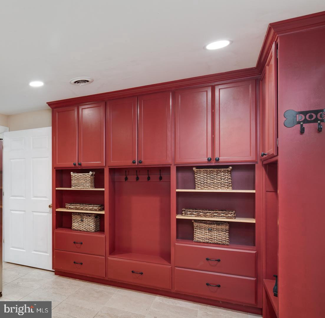 TILTON VALLEY ESTATES - Residential