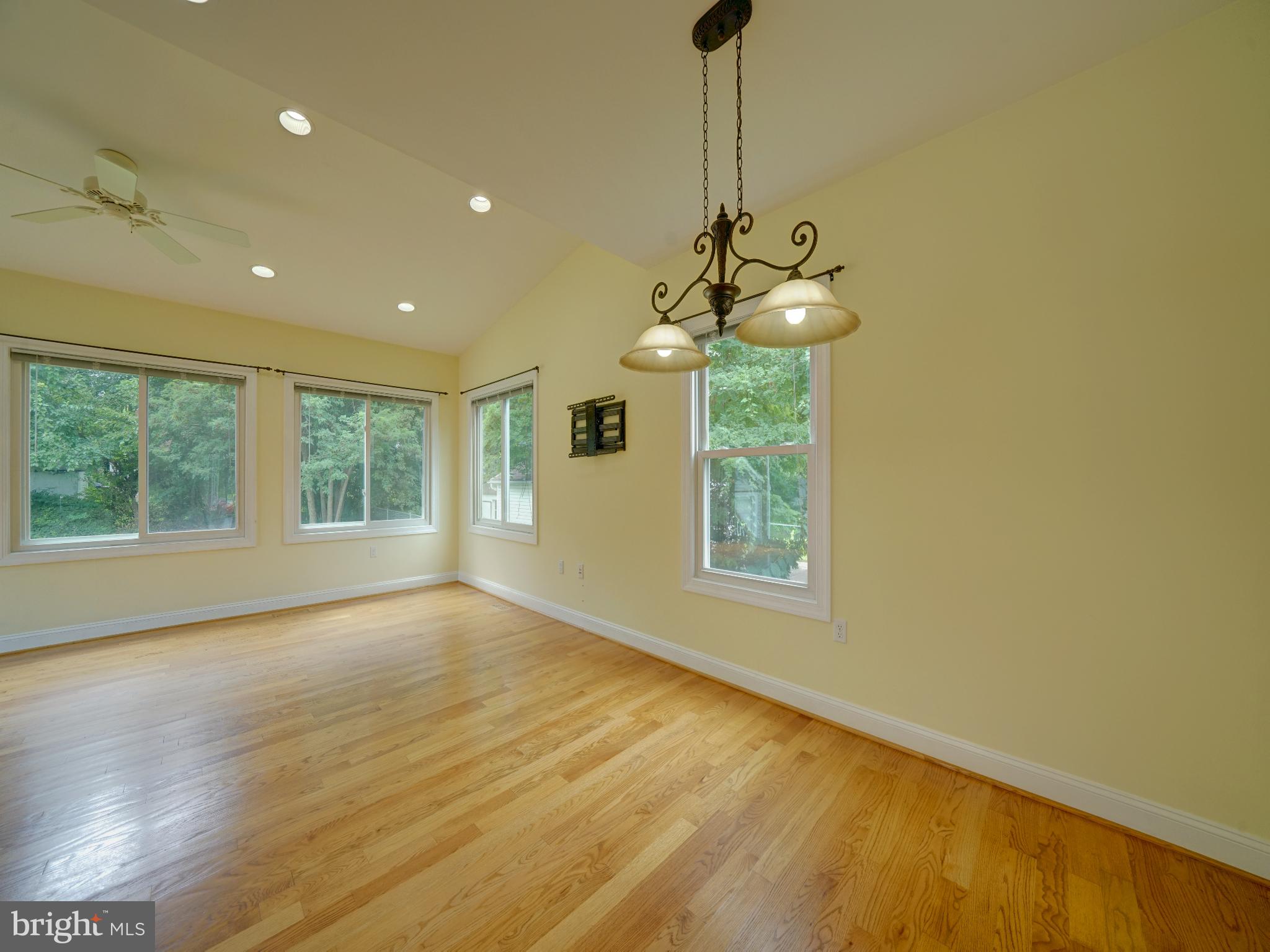 DANIELS PARK - Residential