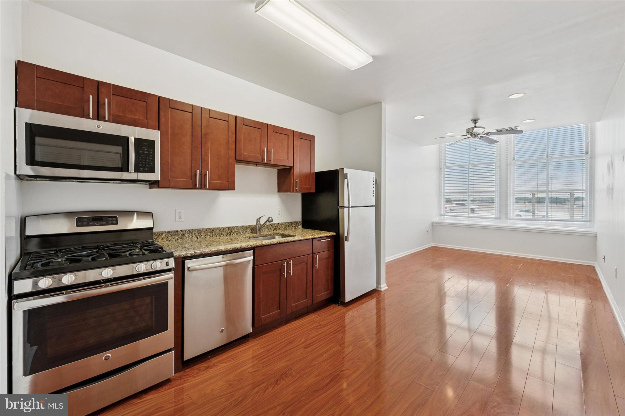 FISHTOWN - Residential Lease