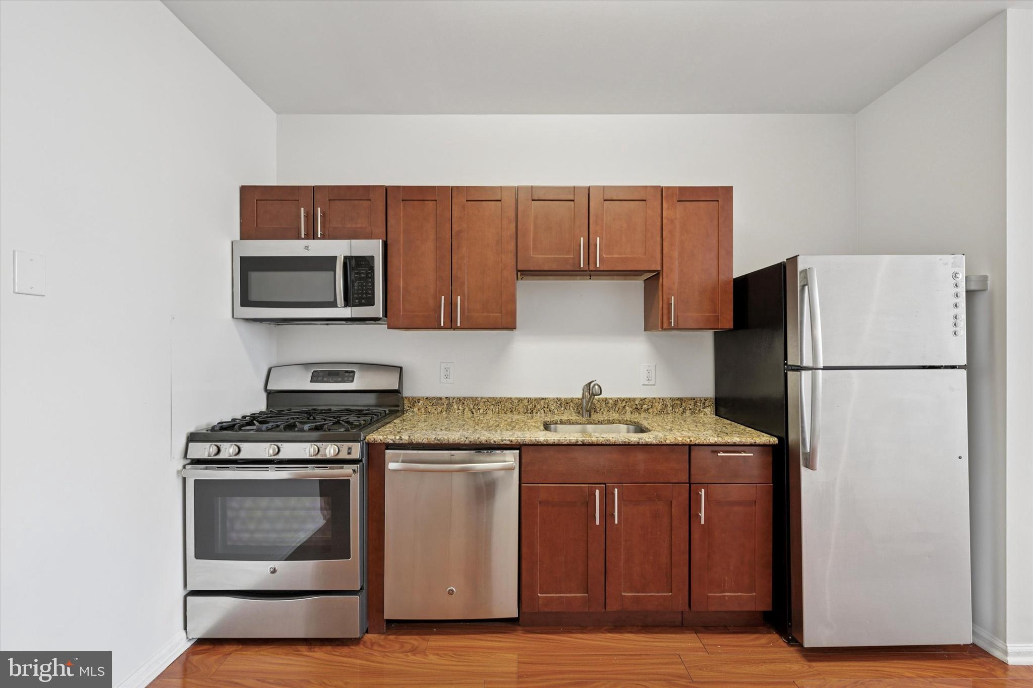 FISHTOWN - Residential Lease