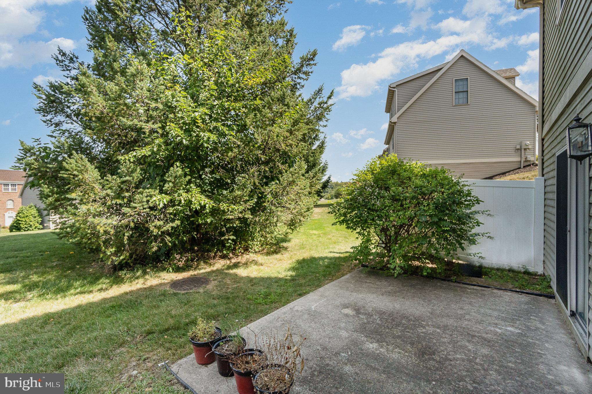 CROWN POINTE - Residential