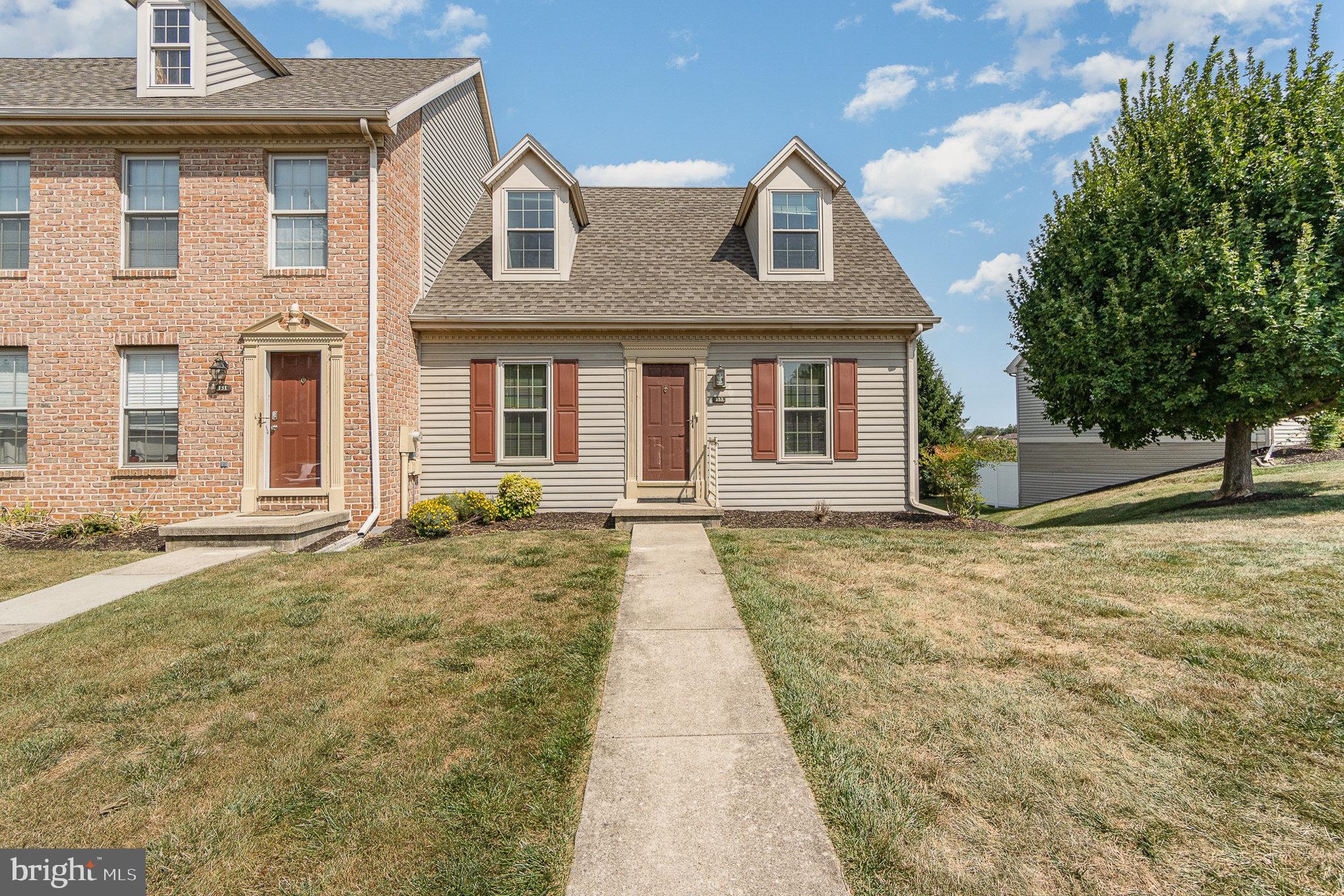 CROWN POINTE - Residential