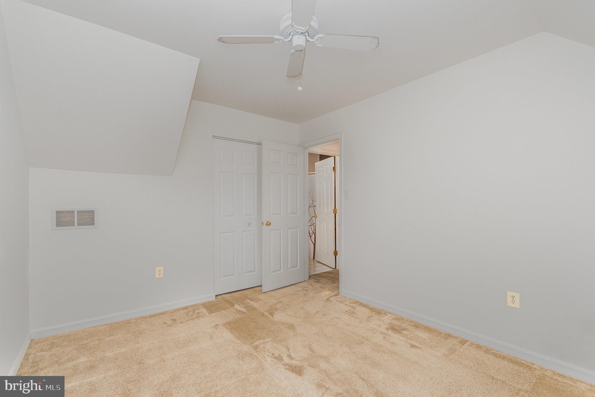 CROWN POINTE - Residential