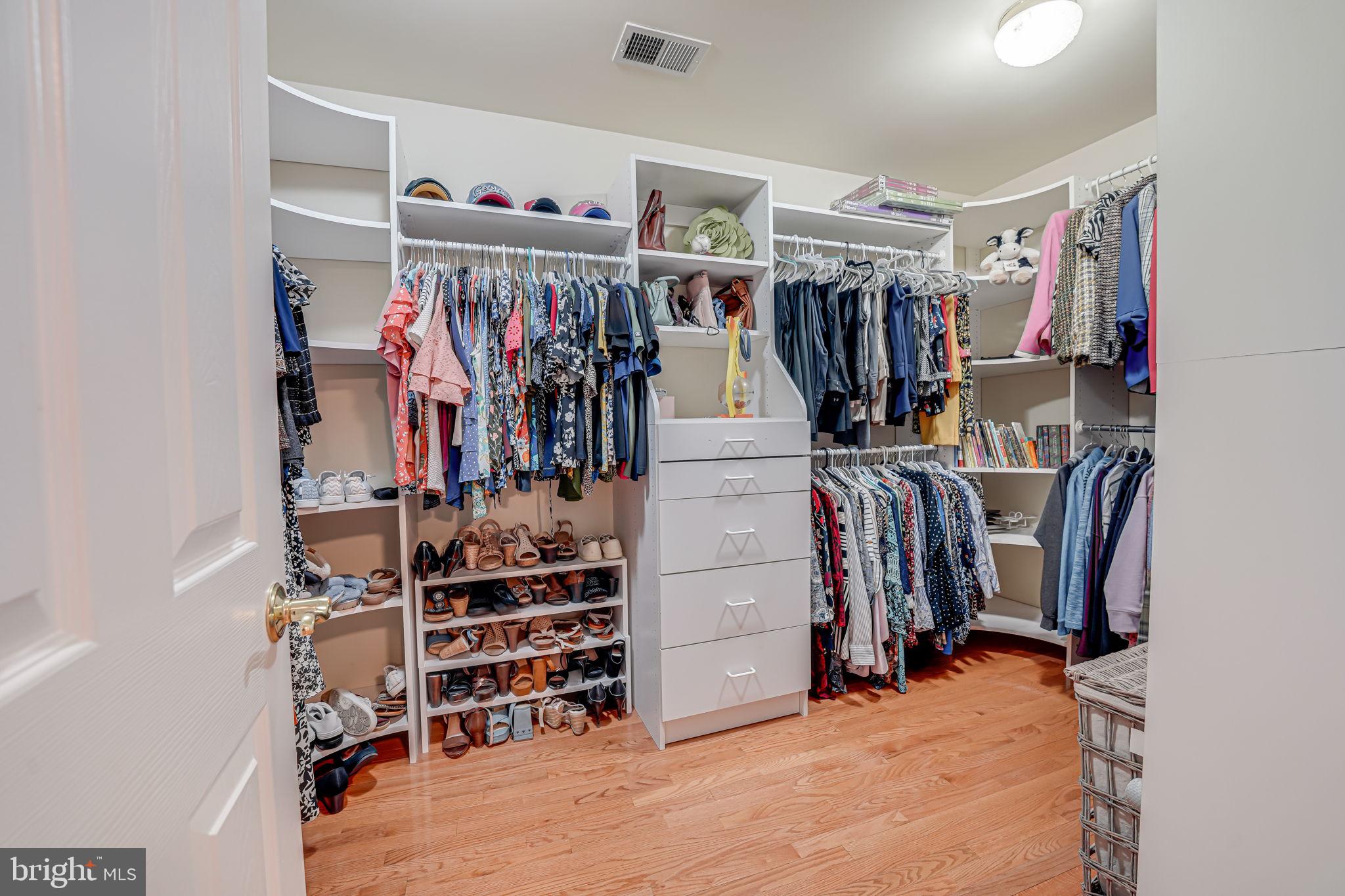 POWELLS LANDING - Residential