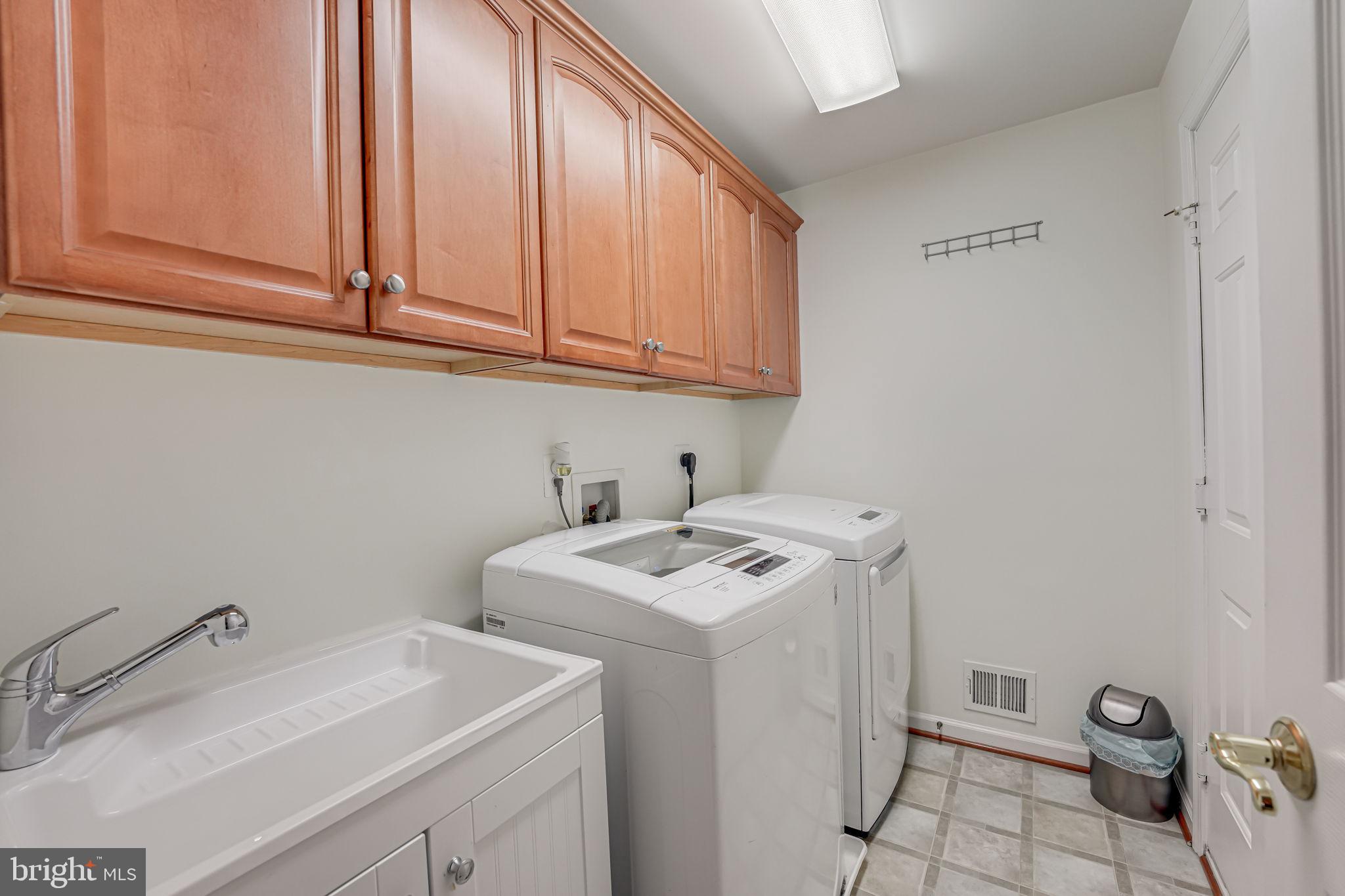 POWELLS LANDING - Residential