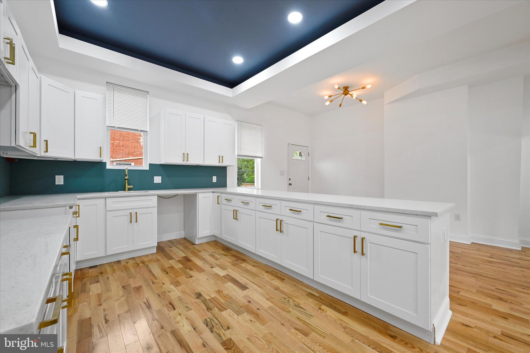 PARK HEIGHTS - Residential