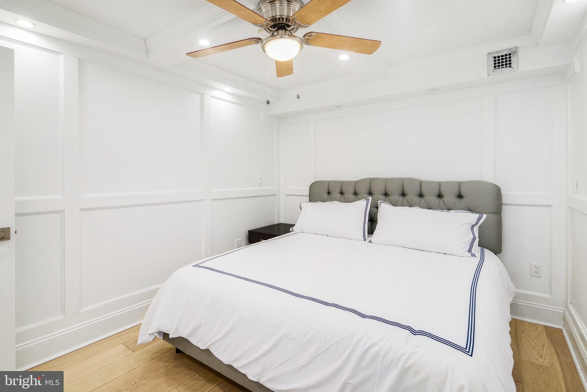 RITTENHOUSE SQUARE - Residential Lease