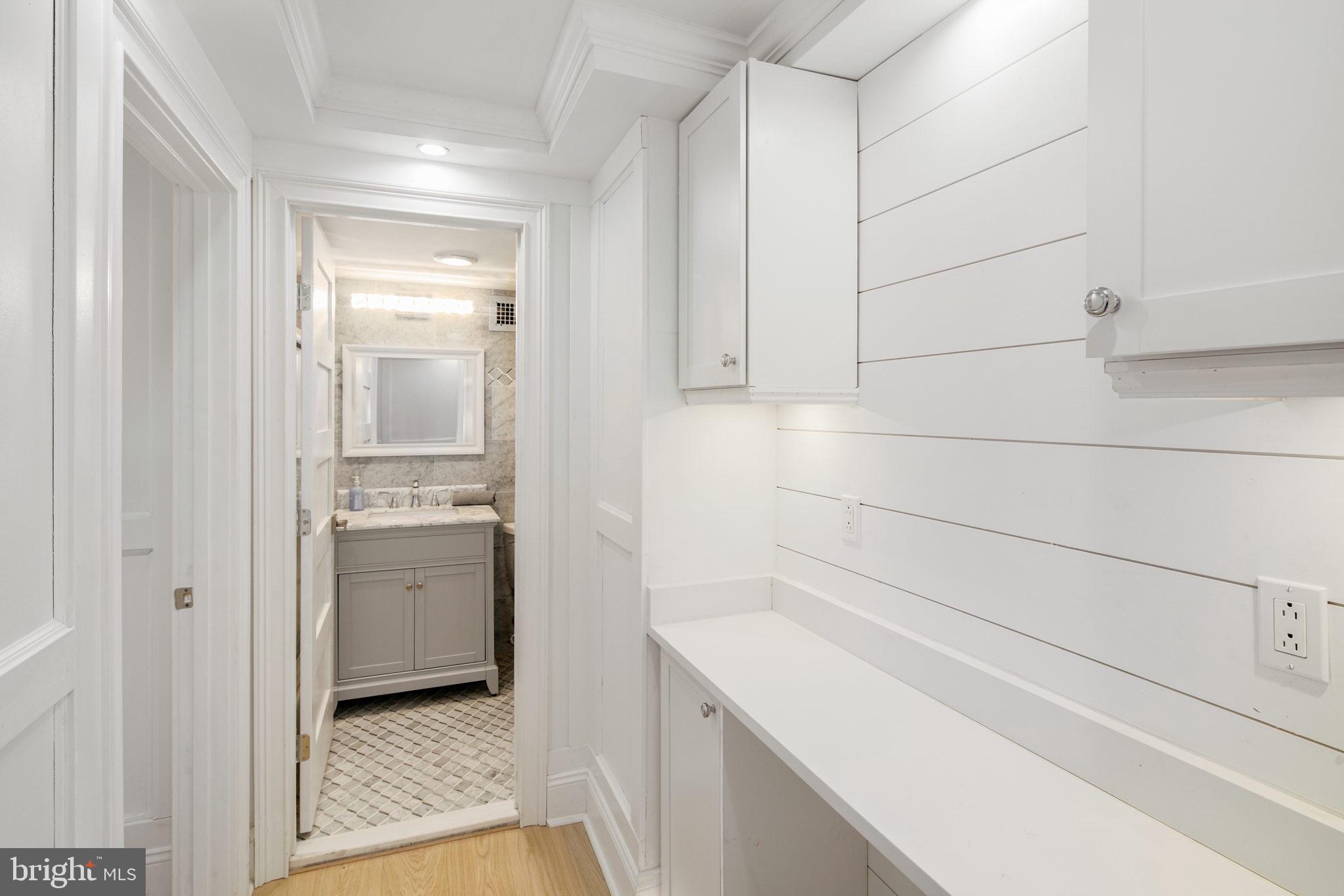 RITTENHOUSE SQUARE - Residential Lease
