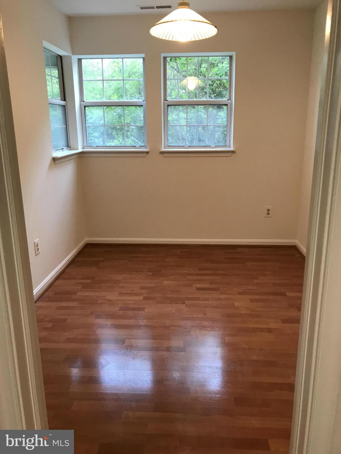 MONTGOMERY RUN - Residential Lease