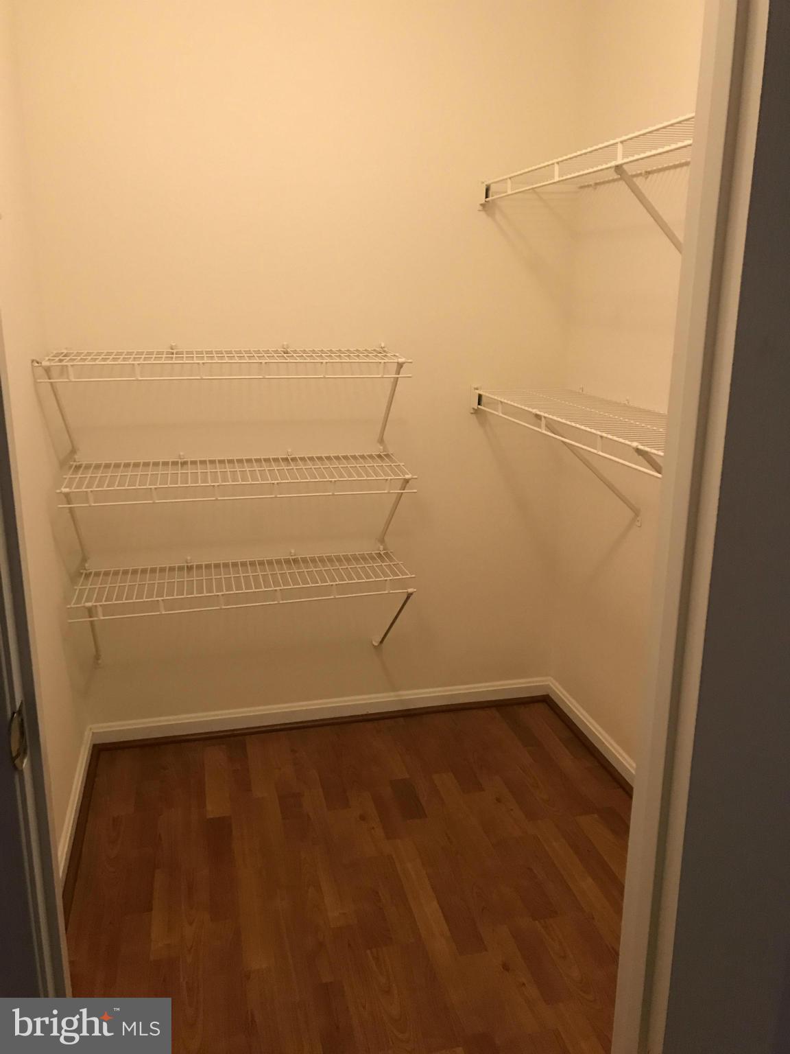 MONTGOMERY RUN - Residential Lease