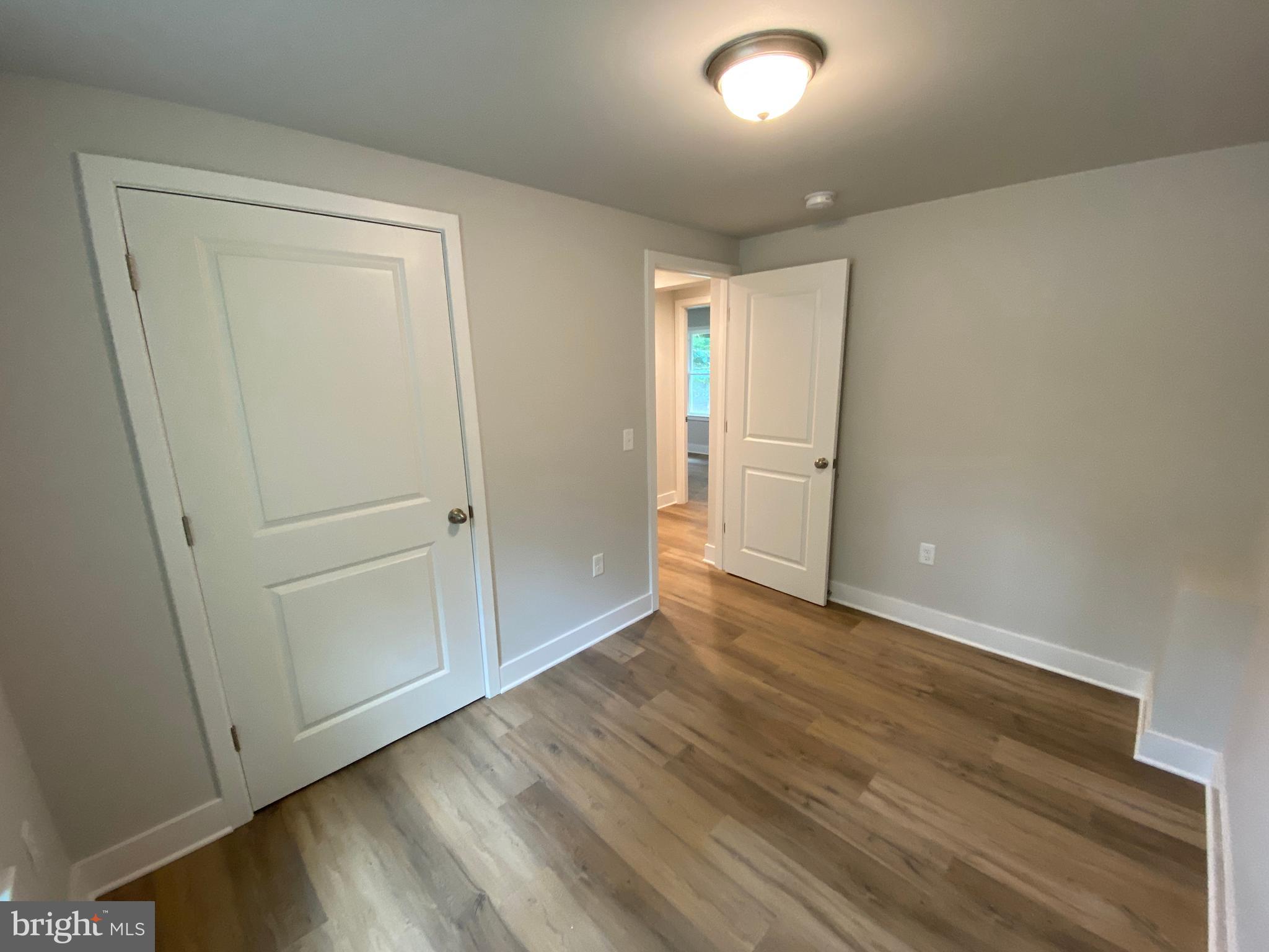 SHADE TREE - Residential