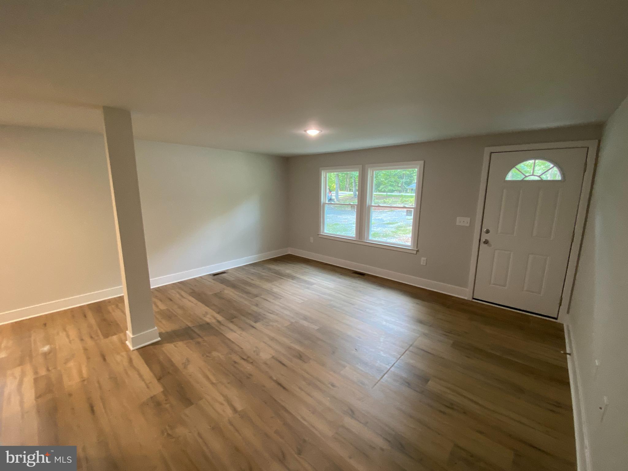 SHADE TREE - Residential