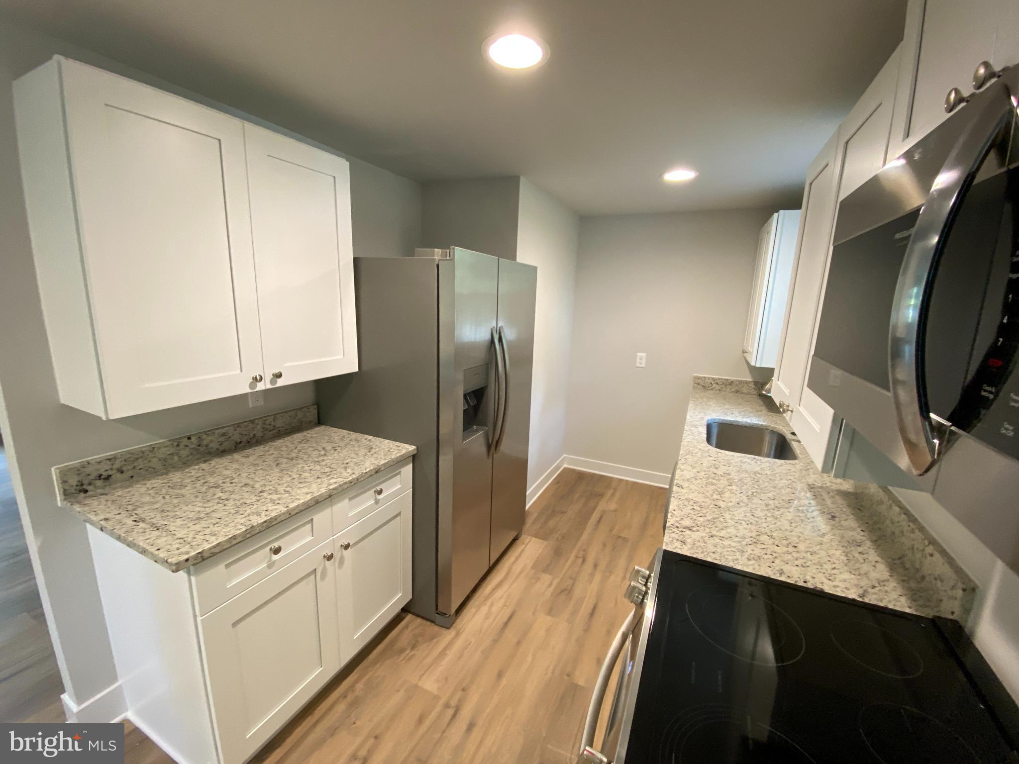 SHADE TREE - Residential