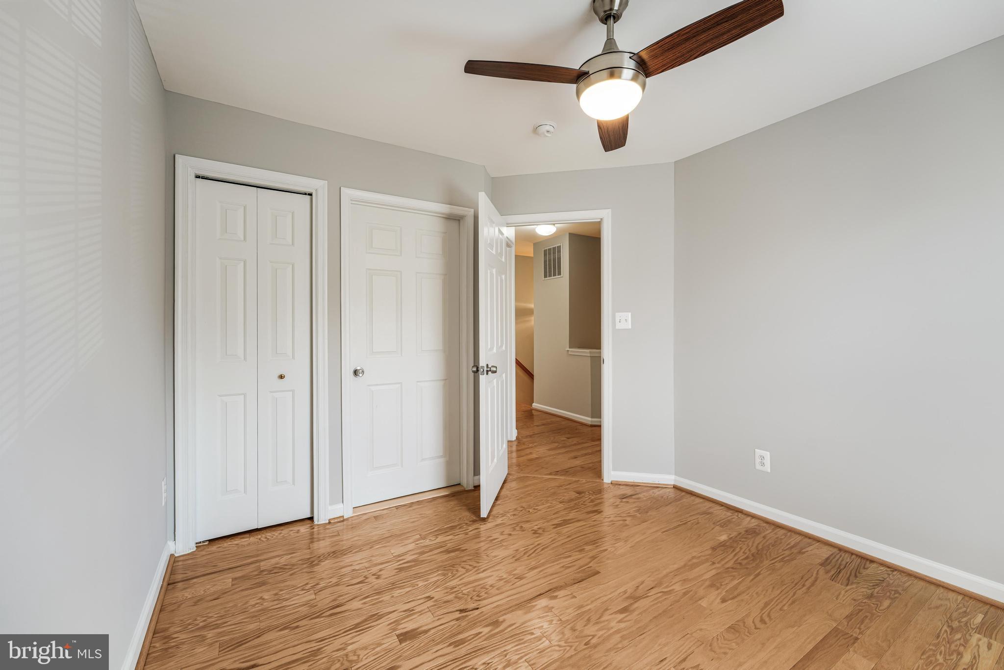 WELLESLEY - Residential