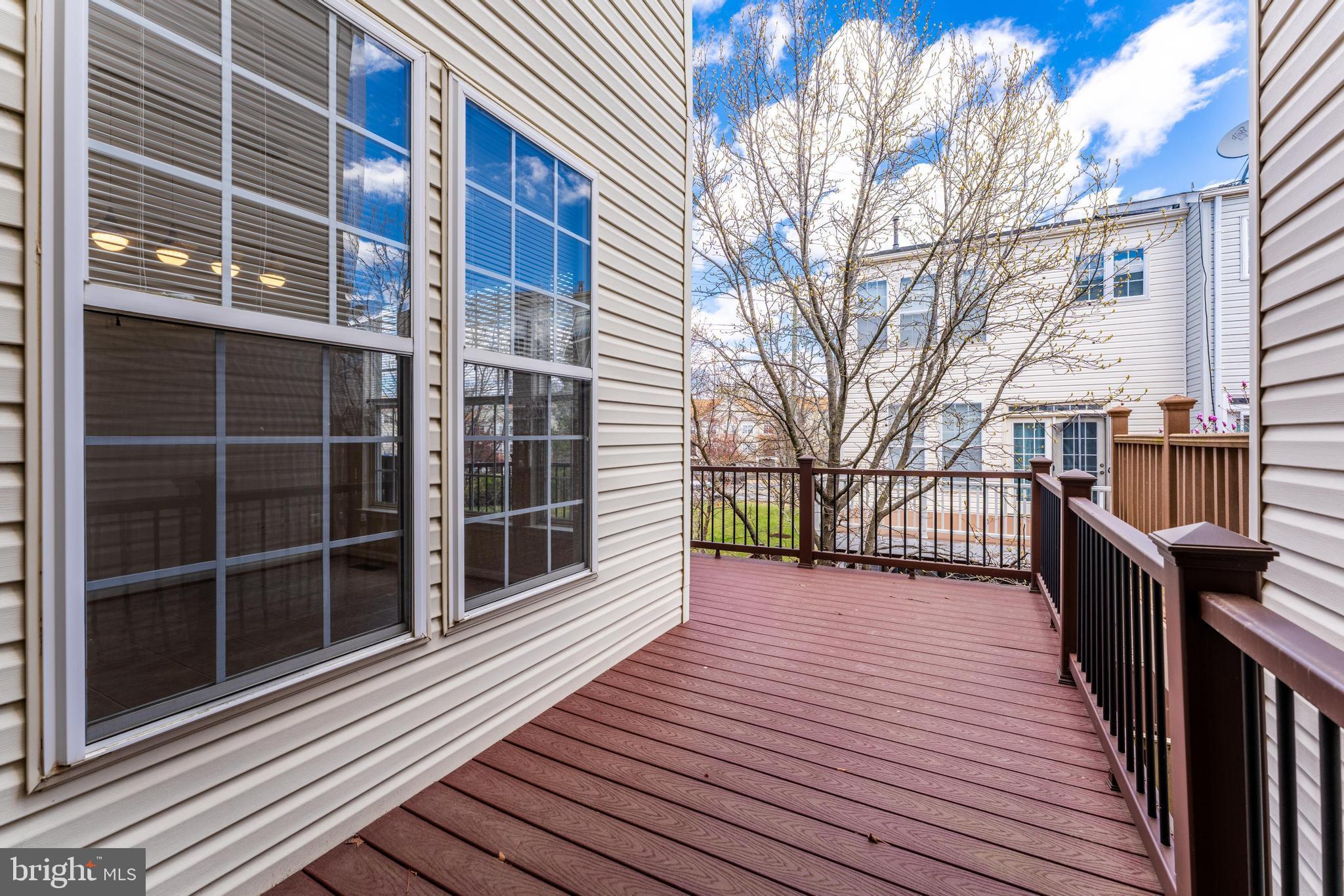 WELLESLEY - Residential