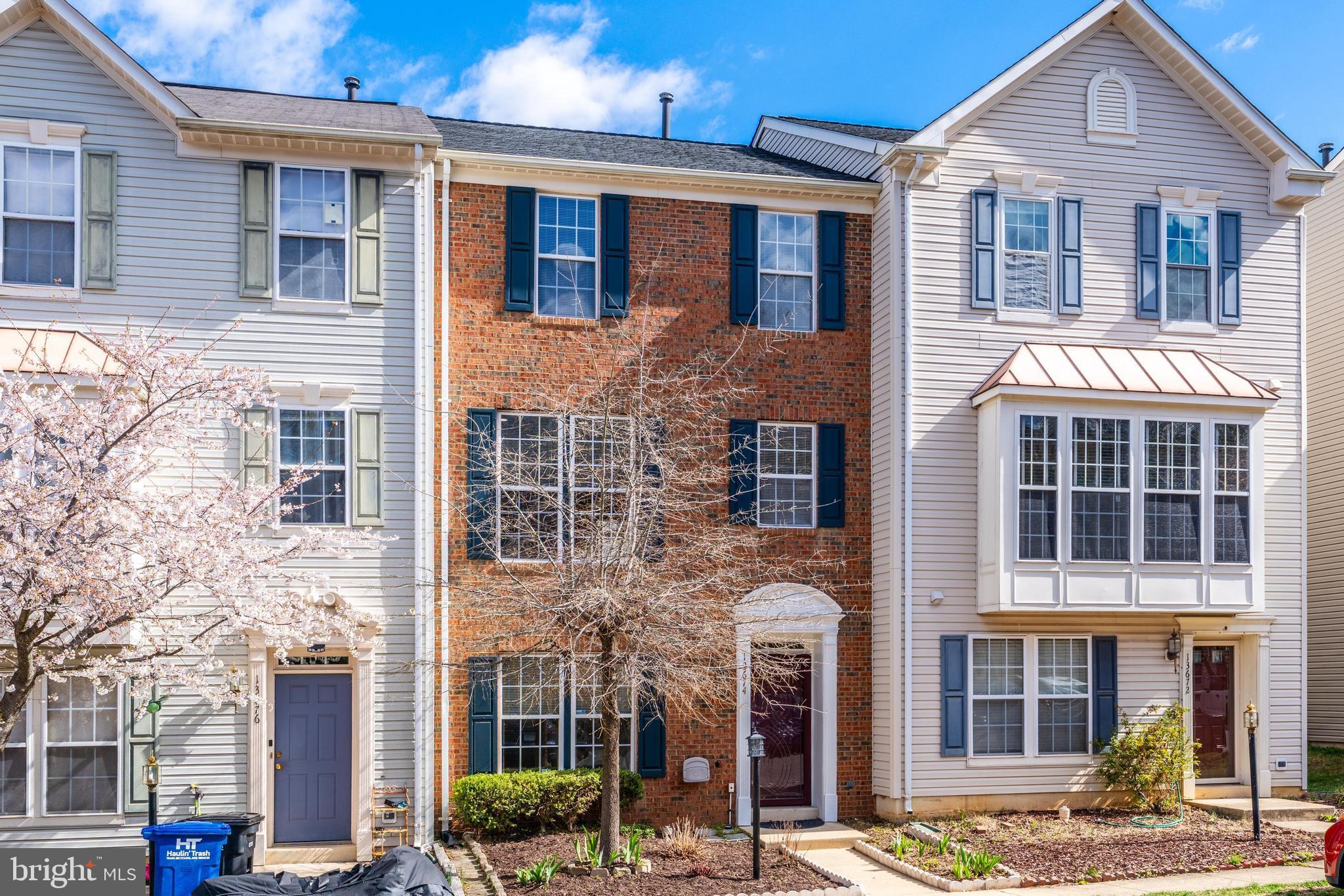 WELLESLEY - Residential