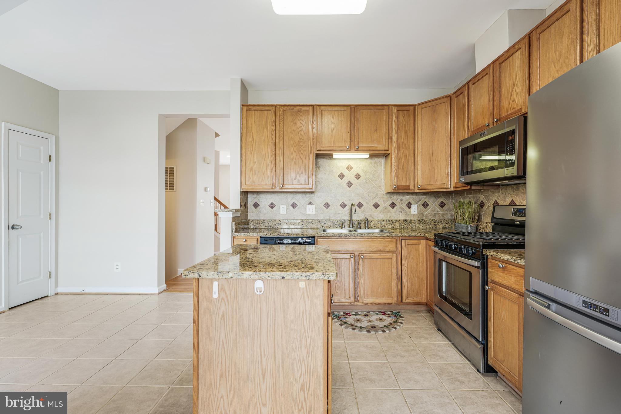 WELLESLEY - Residential