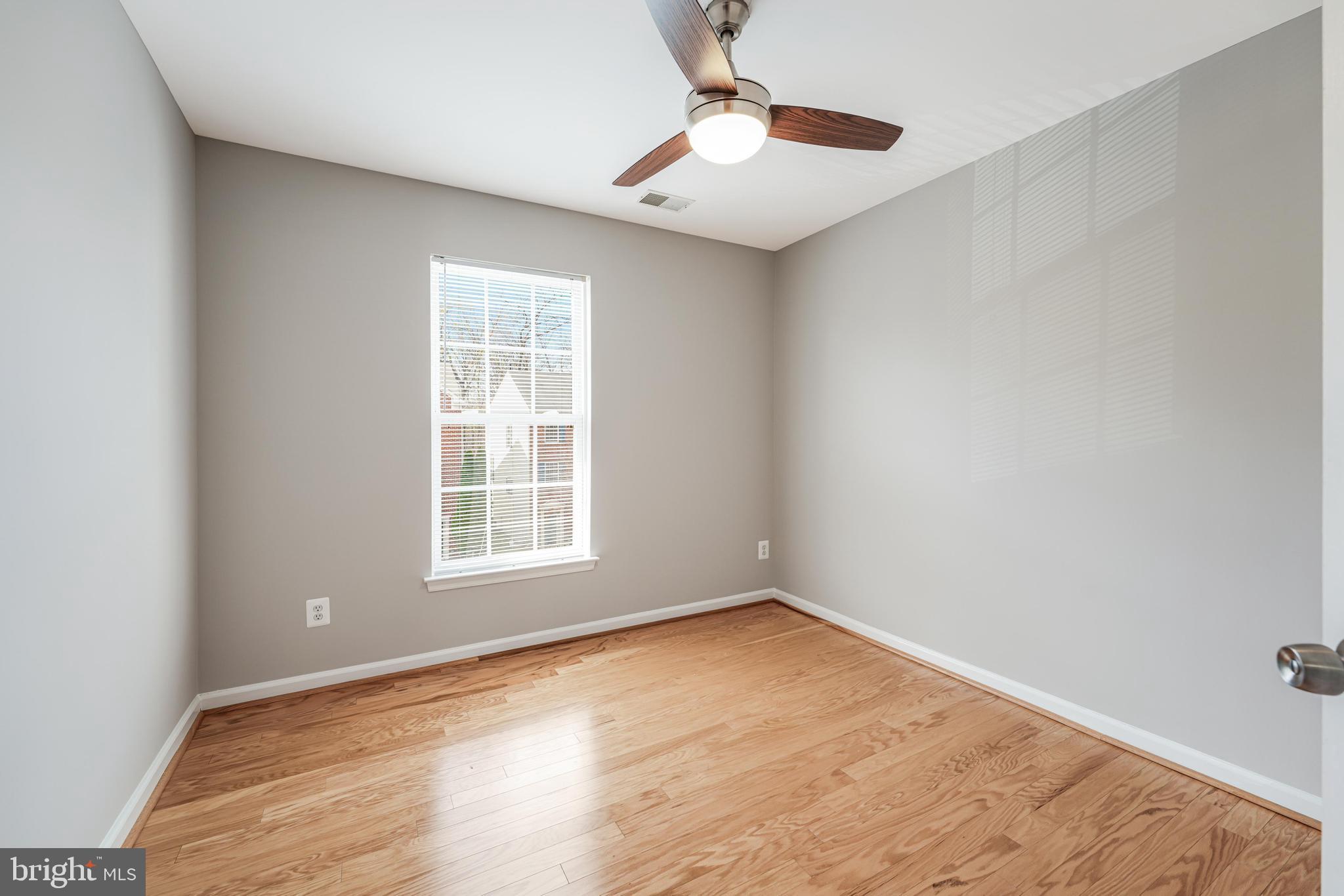 WELLESLEY - Residential