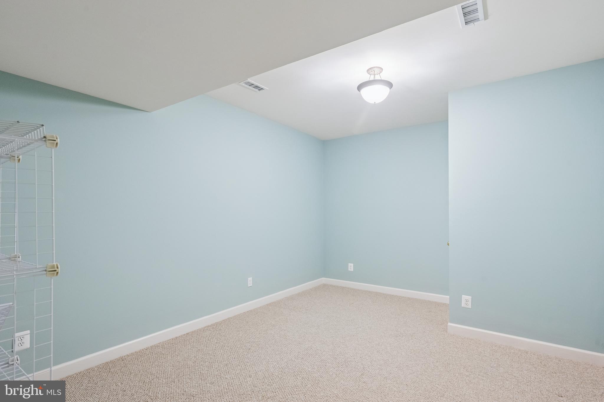 OCCOQUAN OVERLOOK - Residential