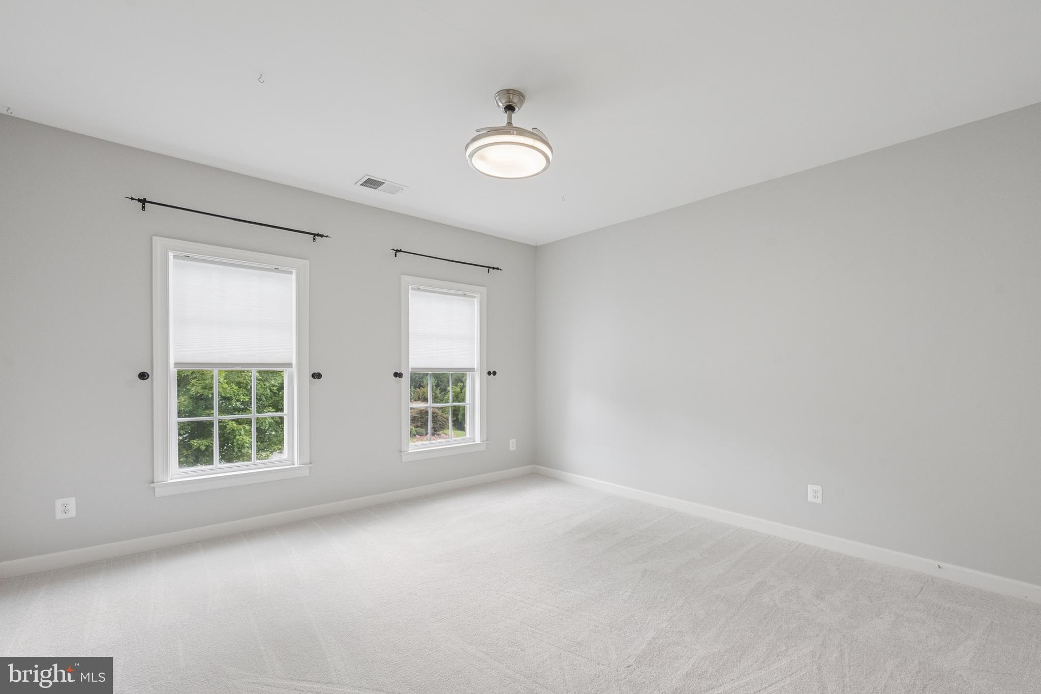 OCCOQUAN OVERLOOK - Residential