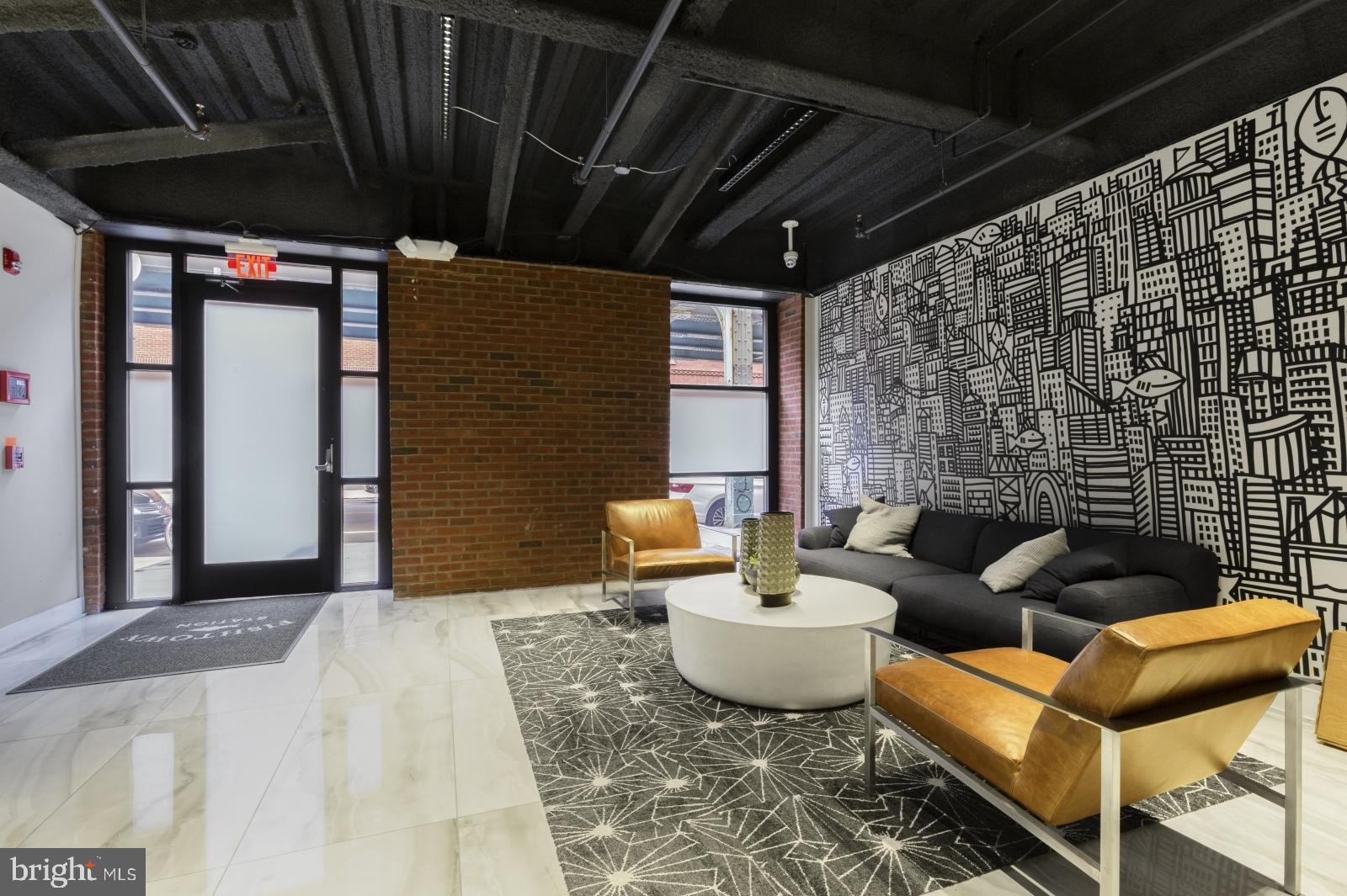 FISHTOWN - Residential Lease