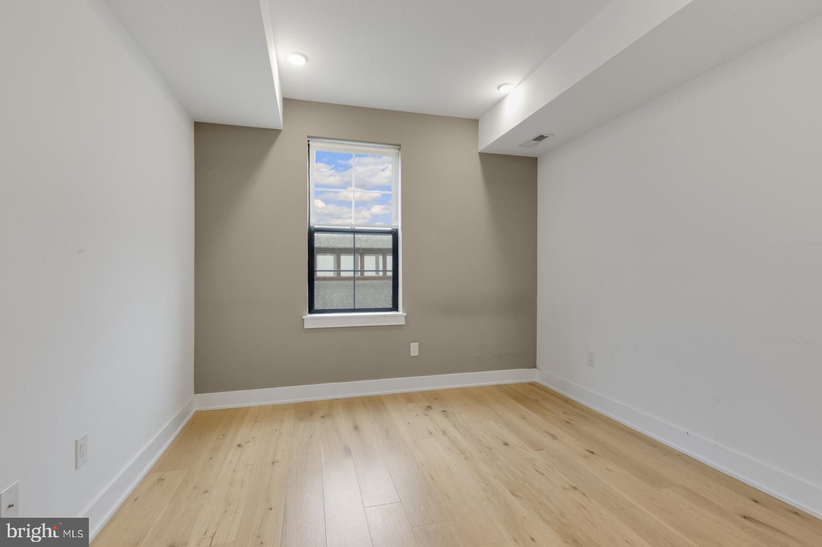 FISHTOWN - Residential Lease