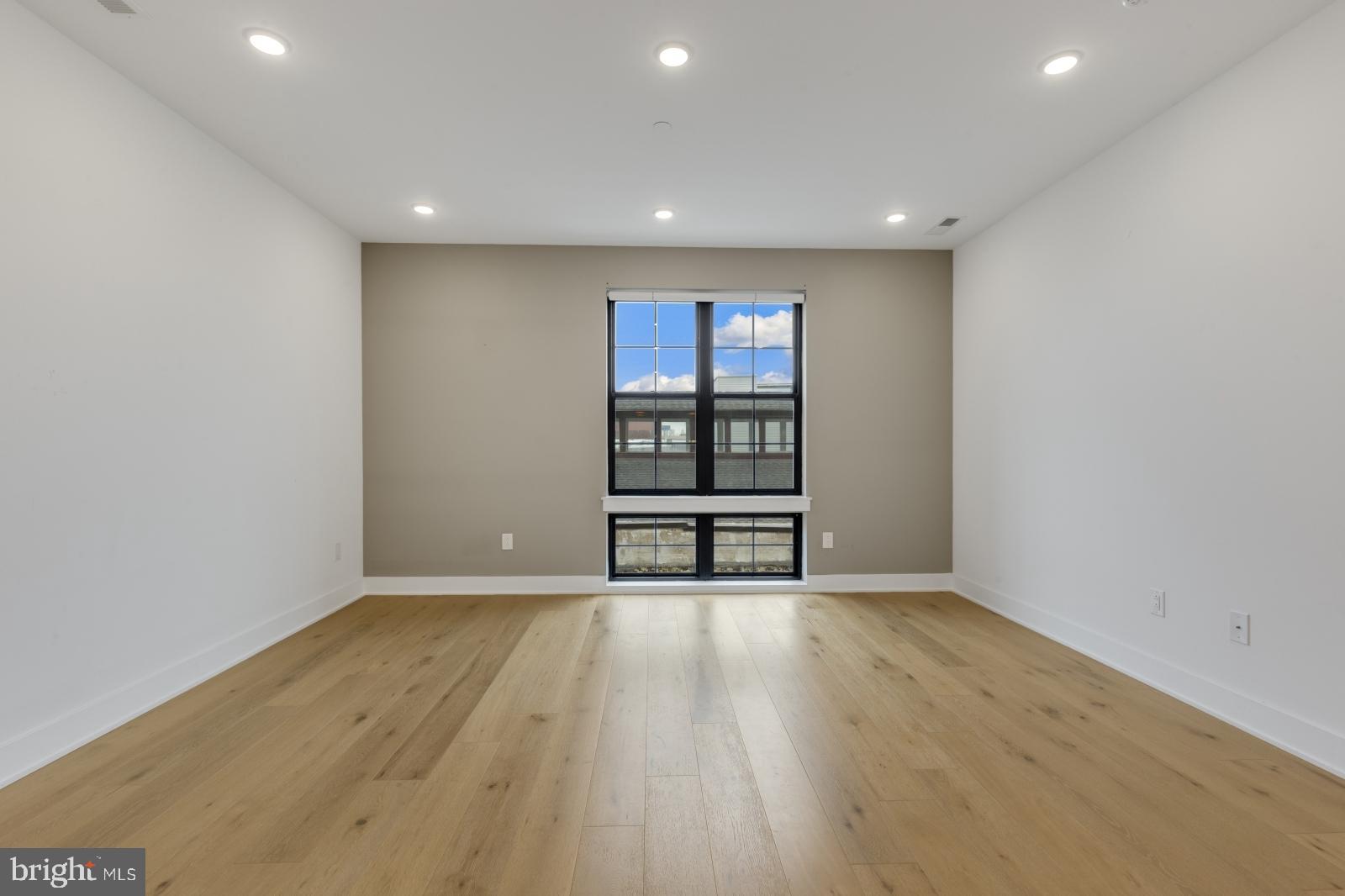 FISHTOWN - Residential Lease